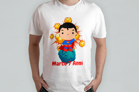 T-SHIRT CARTOONS PERSONALIZZATA COL NOME E ANNI MOD.30