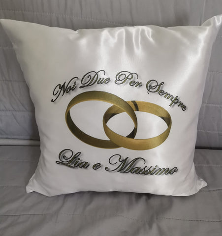 CUSCINO LOVE NOI DUE PER SEMPRE PERSONALIZZATO CON IL TUO NOME.