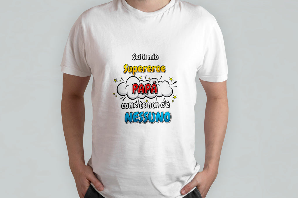 T-SHIRT PAPA' SUPER EROE PERSONALIZZABILE CON IL TUO NOME